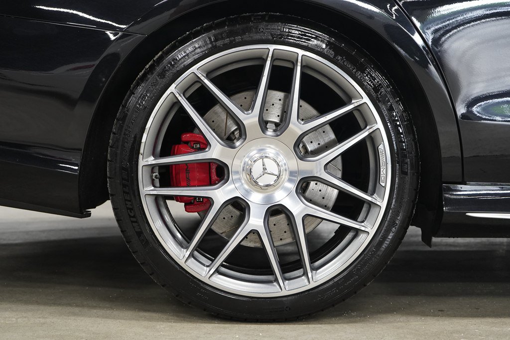 Used 2019 Mercedes-Benz E 63 AMG S image 40