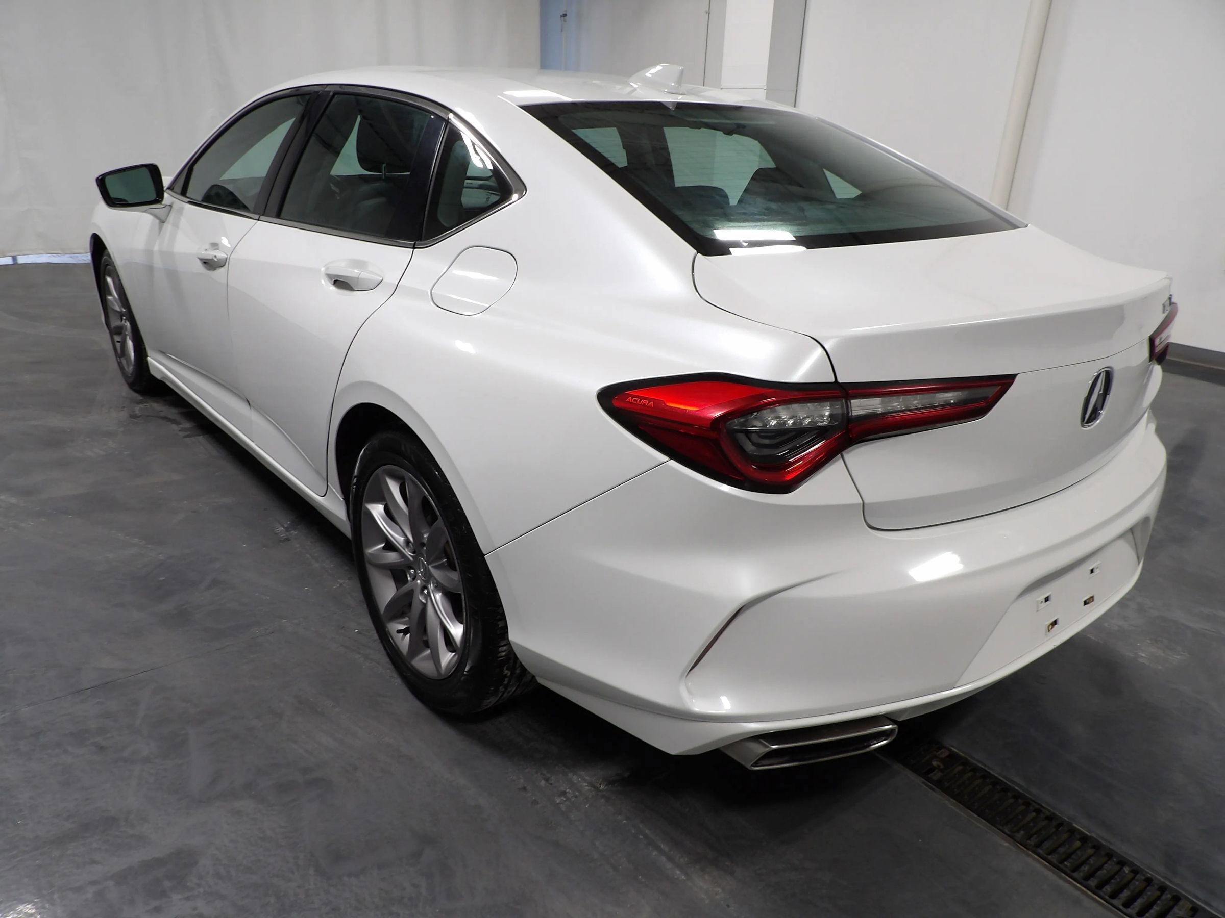 Used 2021 Acura TLX 2.0 Sedan 4D image 8