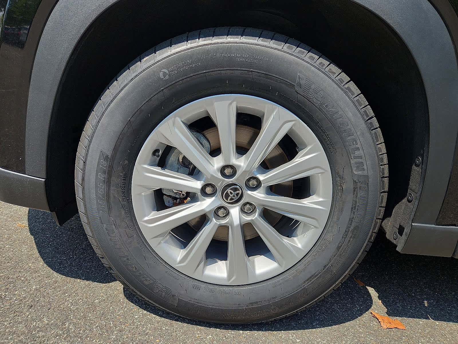 Certified 2024 Toyota Grand Highlander XLE image 10