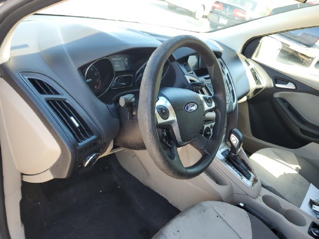Used 2012 Ford Focus SE FWD image 17