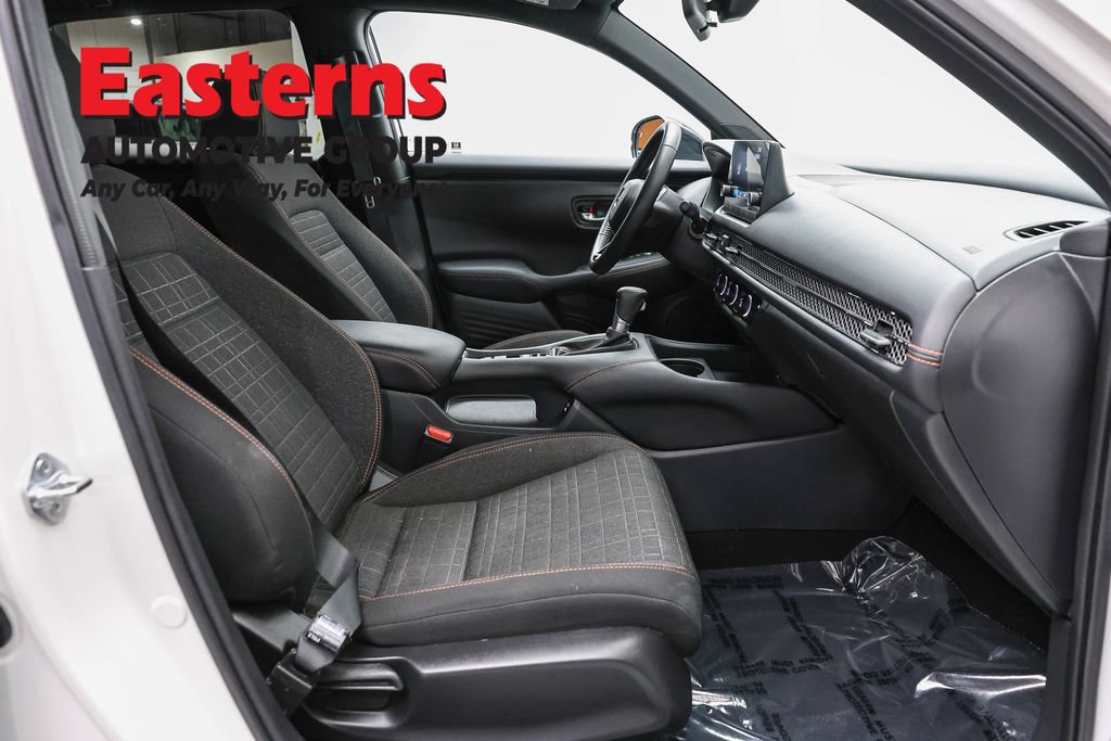 Used 2025 Honda HR-V Sport image 23
