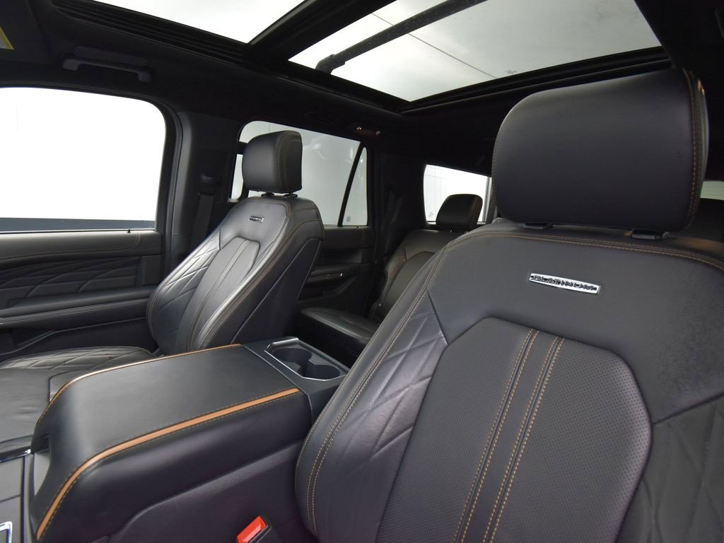 Certified 2024 Ford Expedition Max Platinum image 14