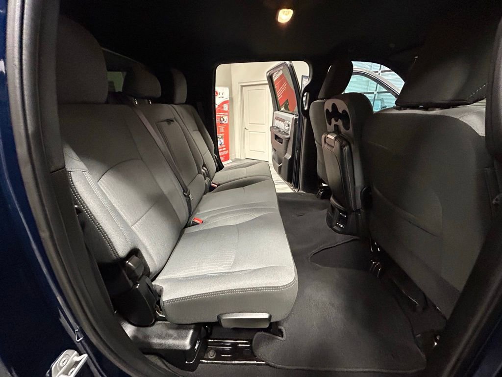 Used 2021 RAM 2500 Big Horn w/ Level 1 Equipment Group AWD/4WD image 41