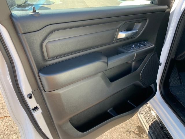 New 2026 RAM 1500 Express AWD/4WD image 14