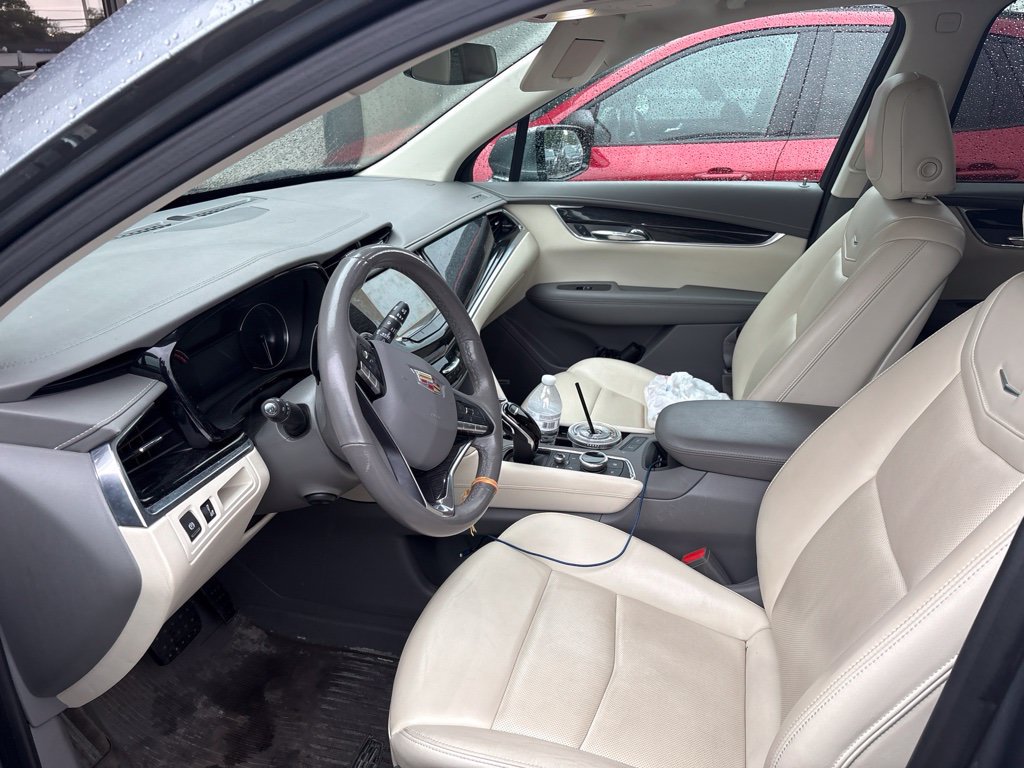 Used 2021 Cadillac XT6 Premium Luxury AWD/4WD image 5