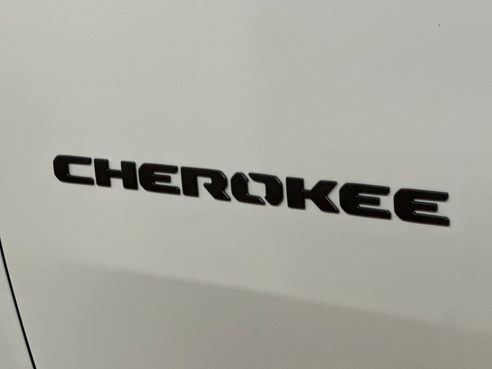 New 2026 Jeep Cherokee Overland AWD/4WD image 26