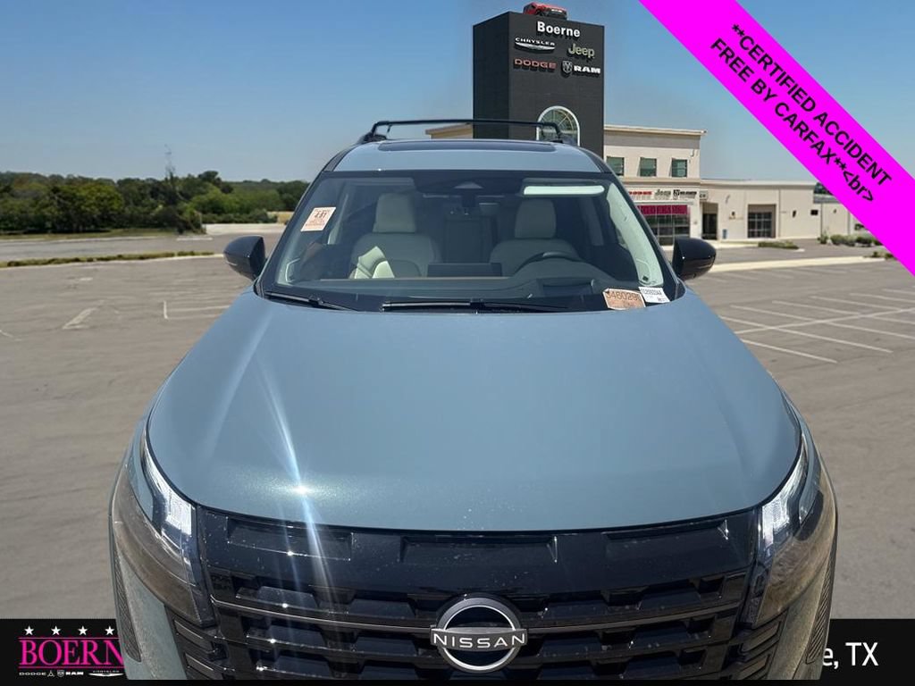 Used 2026 Nissan Pathfinder Platinum w/ Cargo Package FWD image 6