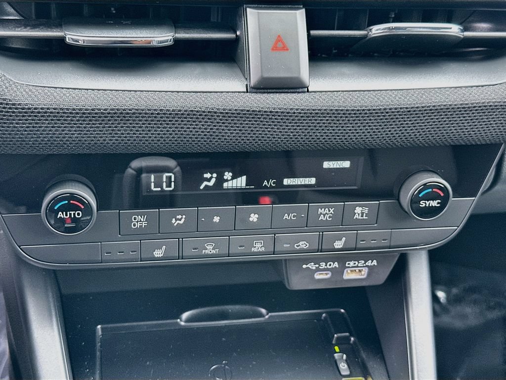 New 2026 Subaru Outback Limited AWD/4WD image 16