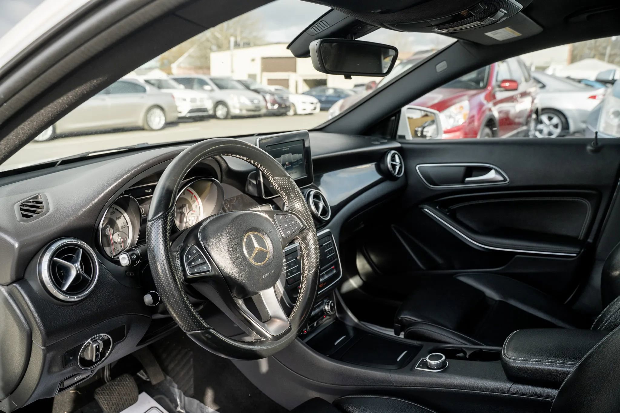 Used 2016 Mercedes-Benz CLA 250 4MATIC image 6