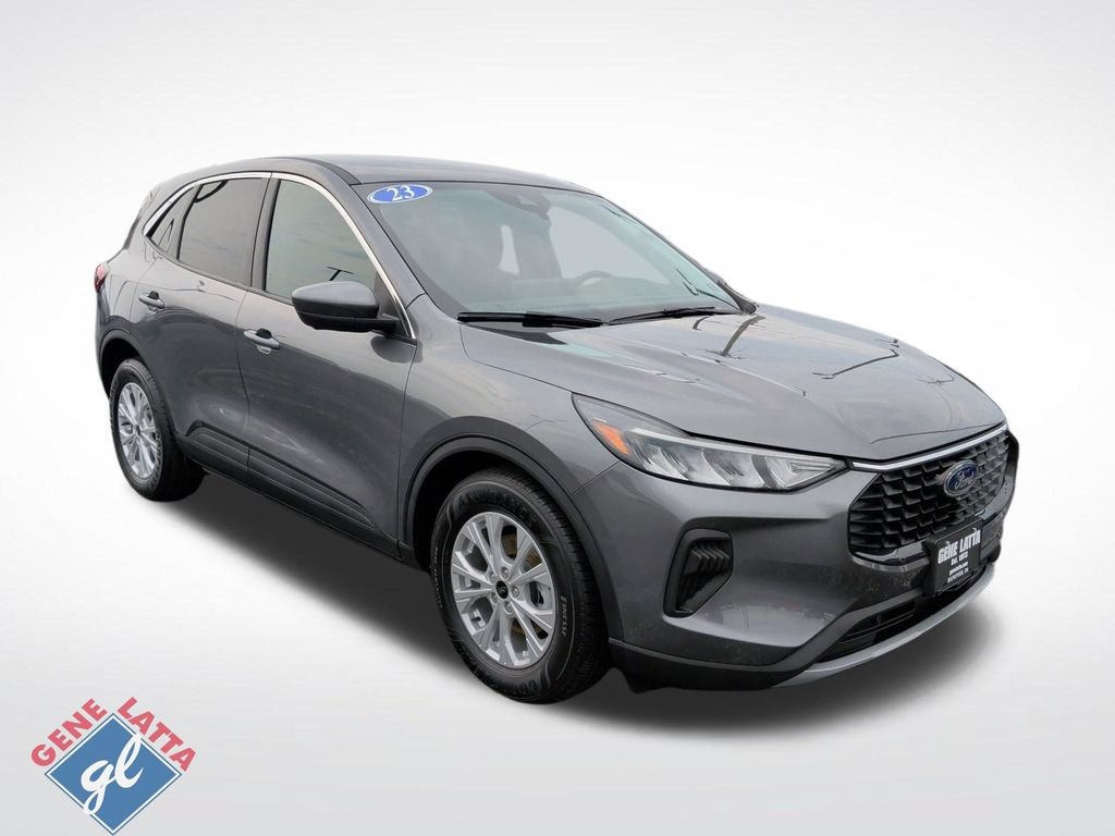 Certified 2023 Ford Escape Active w/ Tech Pack #2 FWD image 1