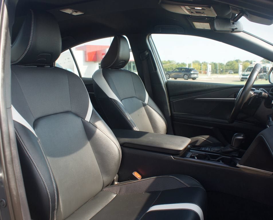 Used 2025 Toyota Camry SE FWD image 22