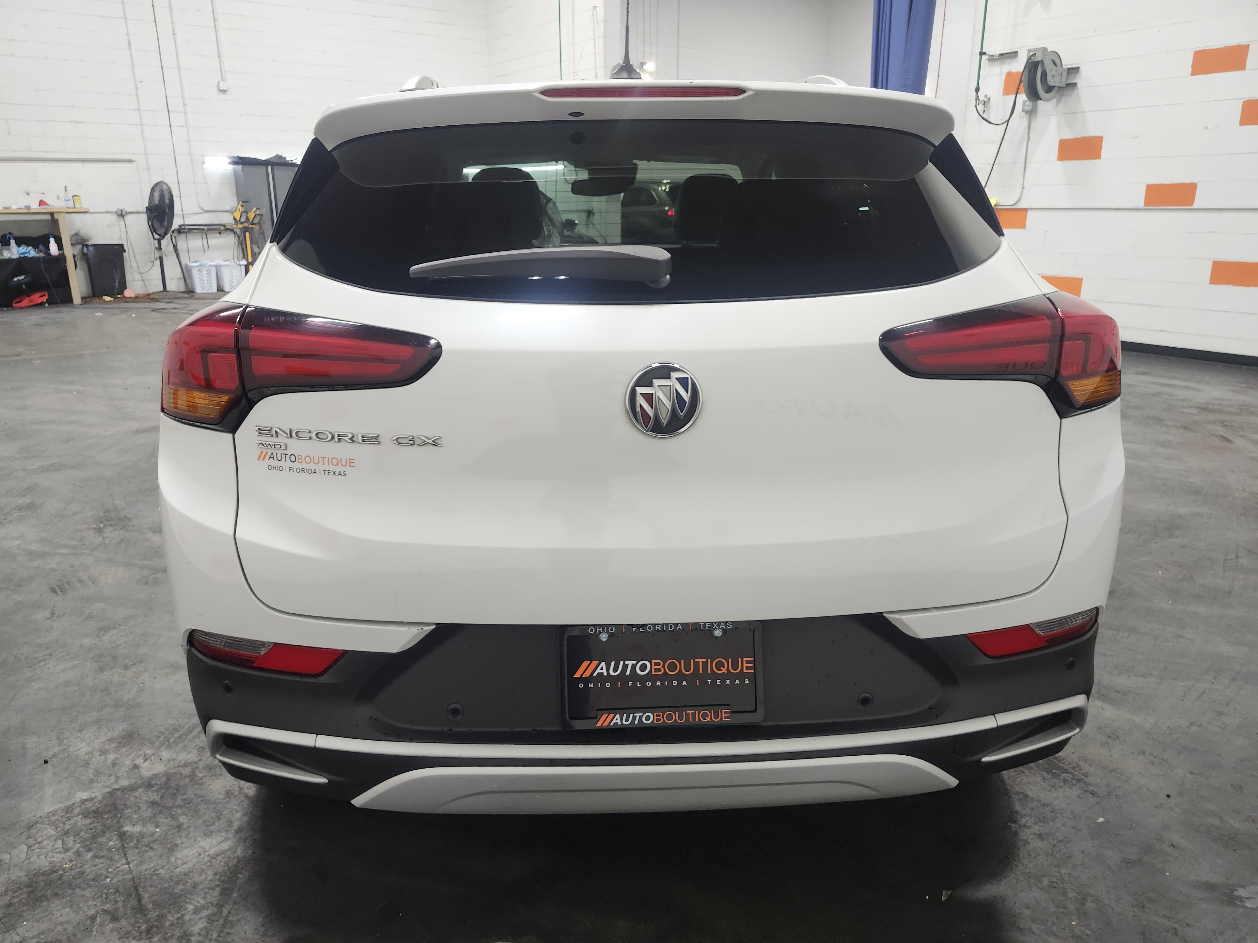 Used 2020 Buick Encore GX Select w/ Experience Buick Package AWD/4WD image 19