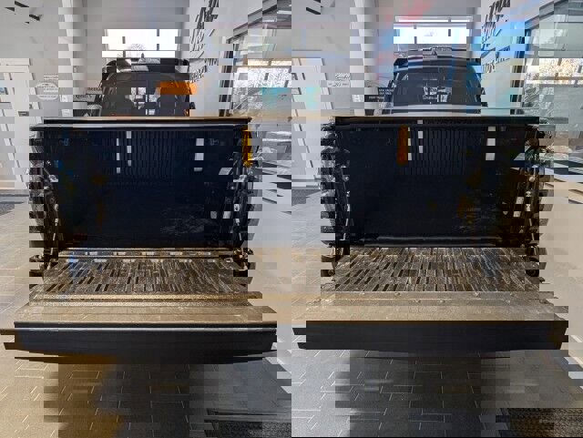 Used 2023 Toyota Tacoma TRD Sport w/ Technology Package image 7