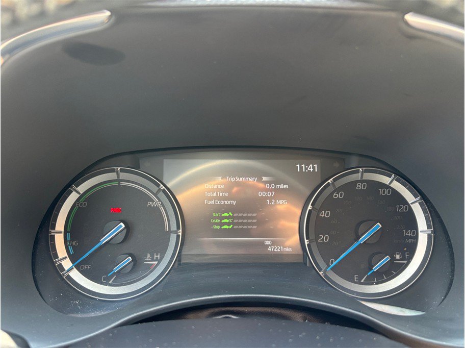 Used 2021 Toyota Highlander Limited FWD image 25