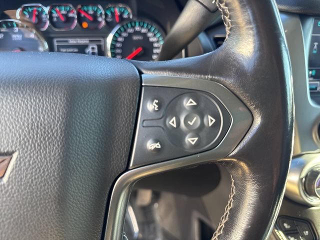 Used 2020 Chevrolet Suburban Premier AWD/4WD image 19