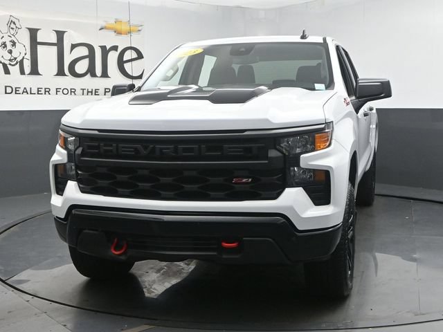 Used 2023 Chevrolet Silverado 1500 Custom Trail Boss AWD/4WD image 7