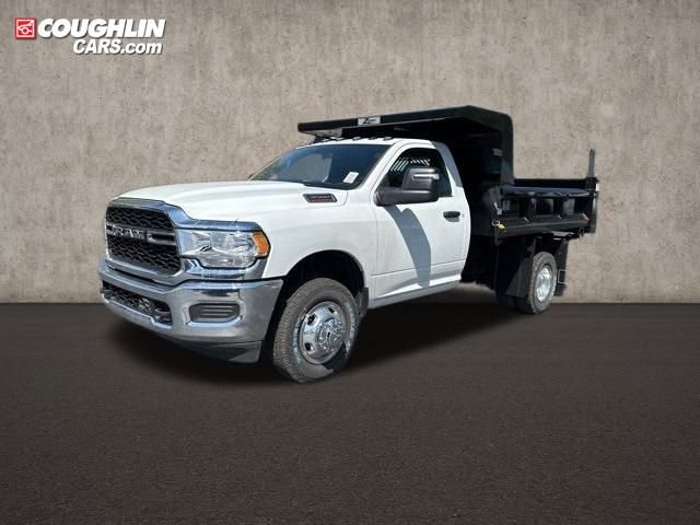 New 2024 RAM 3500 Tradesman video 3