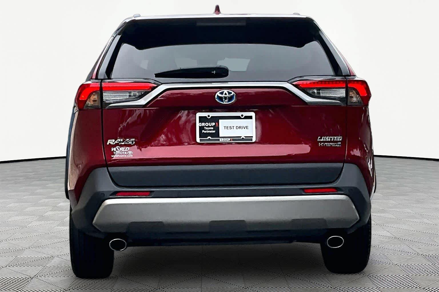Used 2023 Toyota RAV4 Limited AWD/4WD image 5