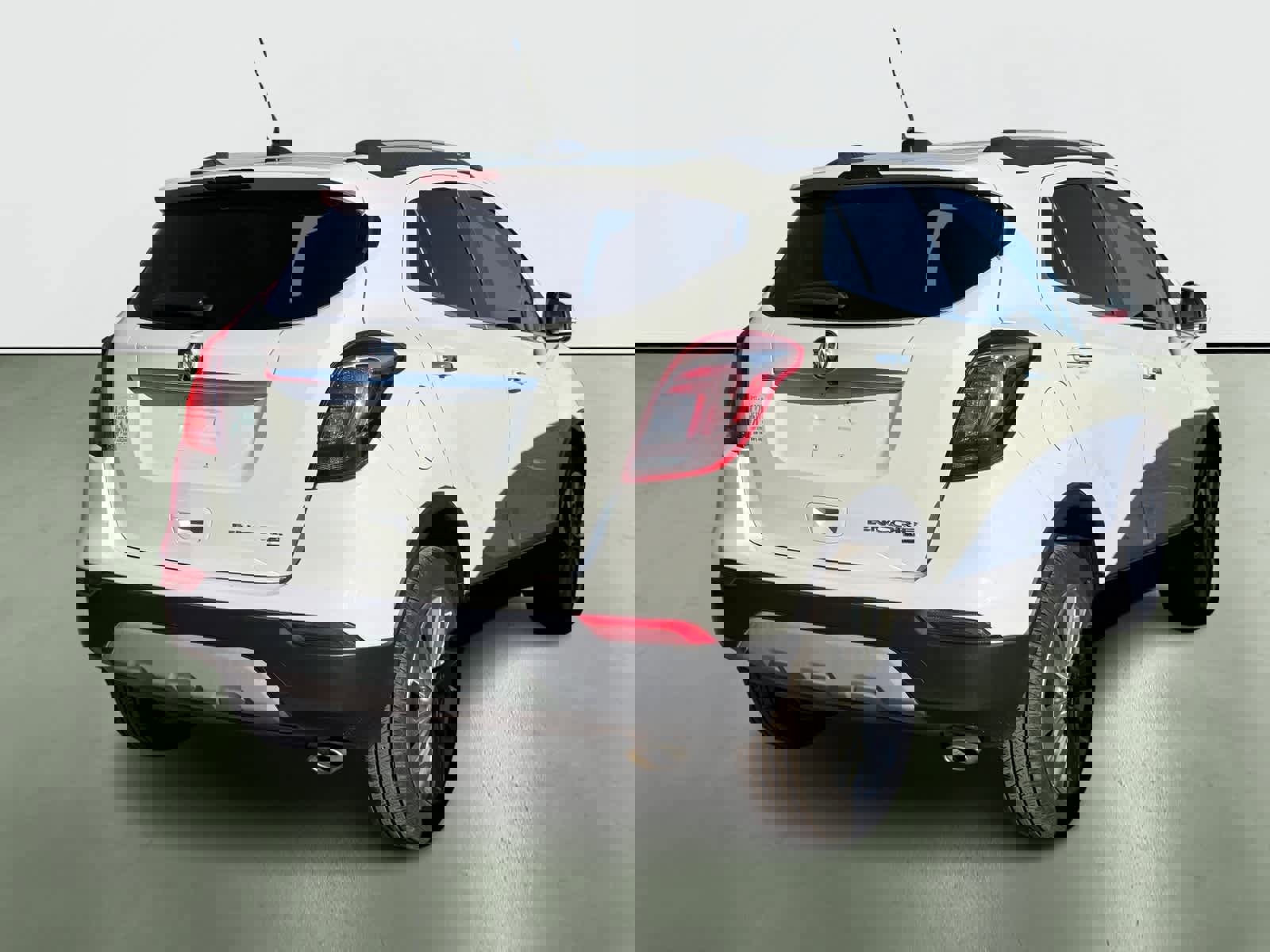 Used 2019 Buick Encore Preferred w/ Safety Package image 4