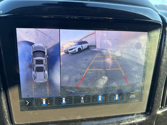 Used 2021 Chevrolet Traverse LT w/ LT Premium Package image 30