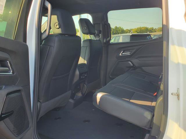 New 2025 Chevrolet Silverado EV LT AWD/4WD image 22