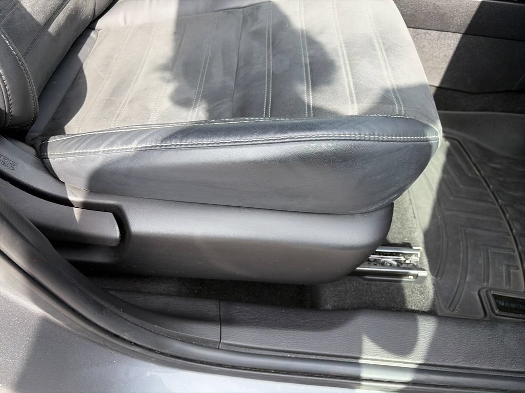 Used 2022 Mitsubishi Outlander SEL Black Edition FWD image 34