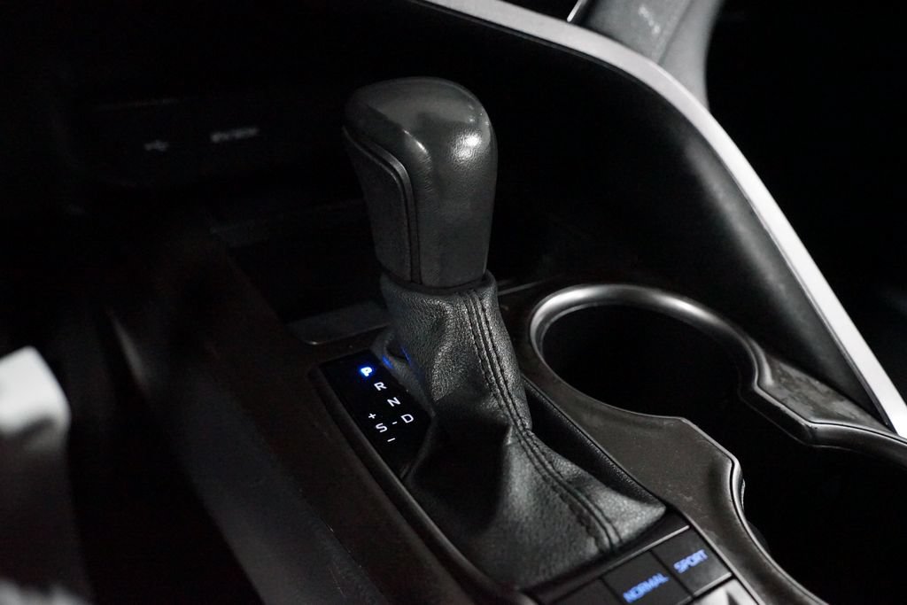 Certified 2024 Toyota Camry SE FWD image 21