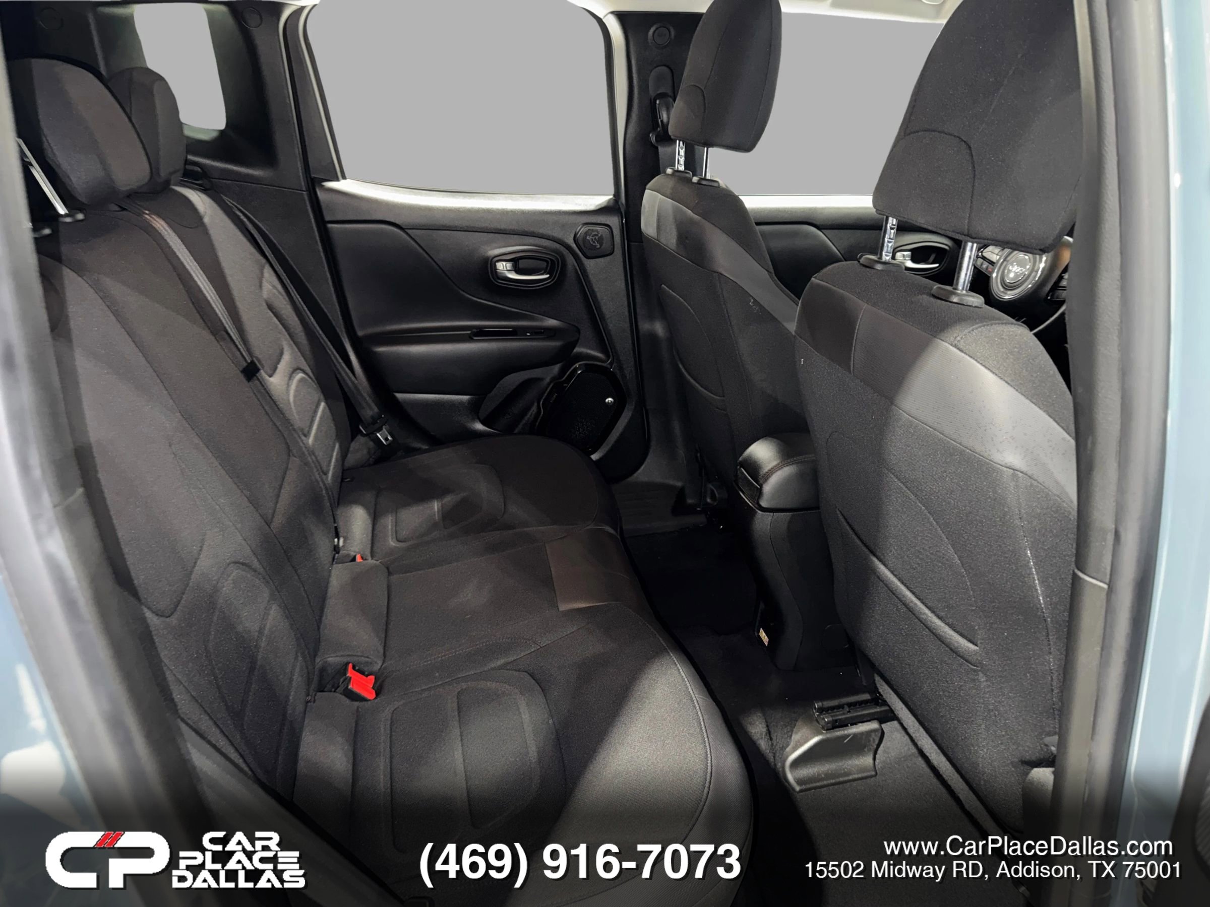 Used 2017 Jeep Renegade Altitude image 27