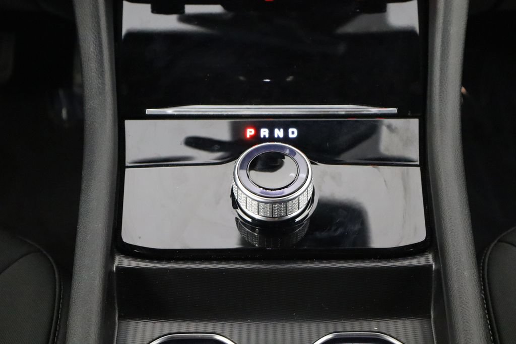 Used 2025 Jeep Grand Cherokee L Laredo w/ Luxury Tech Group I RWD image 29