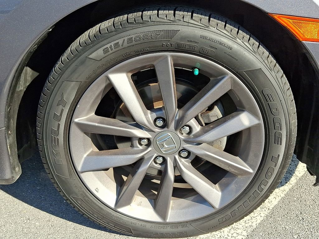 Used 2019 Honda Civic EX image 11