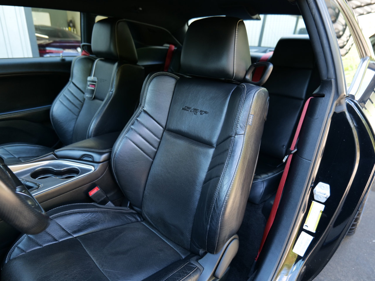 Used 2015 Dodge Challenger SRT Hellcat image 16