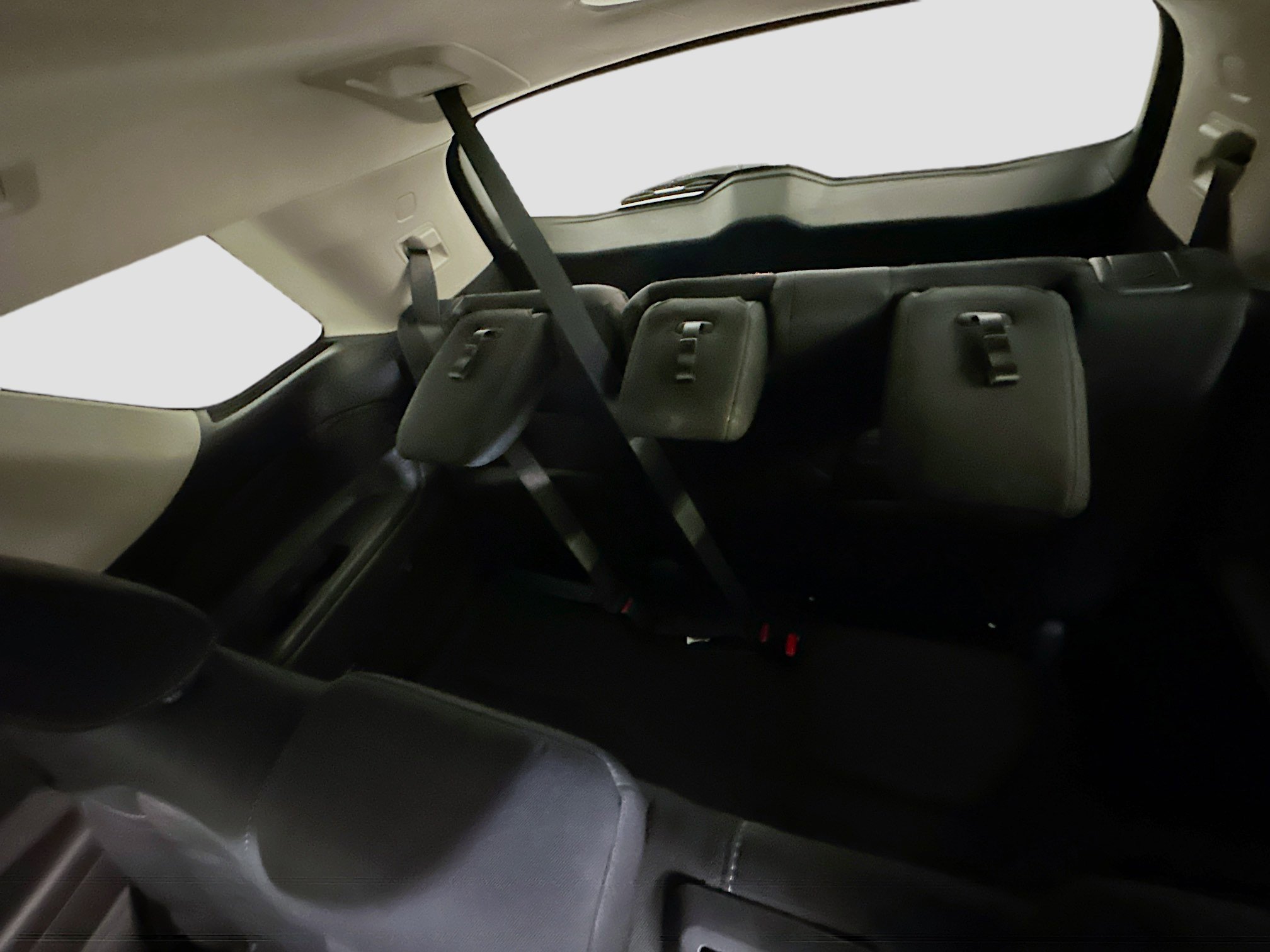 Used 2024 Nissan Pathfinder SV image 29