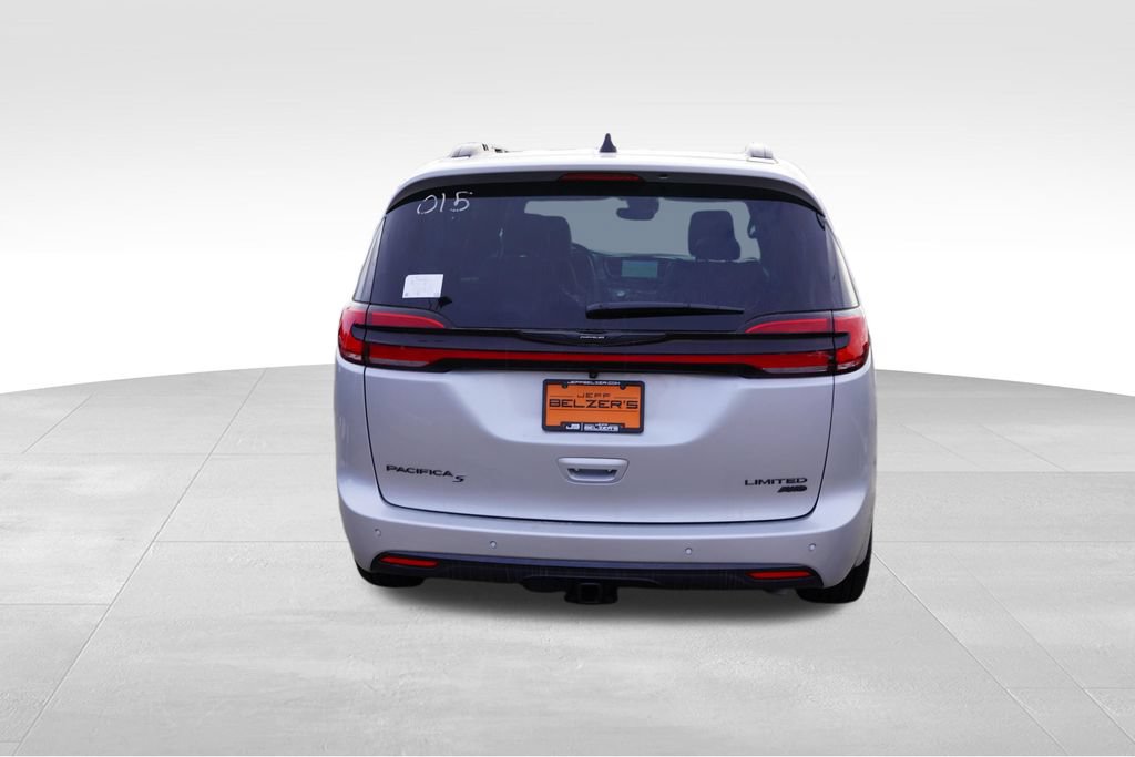New 2026 Chrysler Pacifica Limited w/ S Appearance Package AWD/4WD image 5