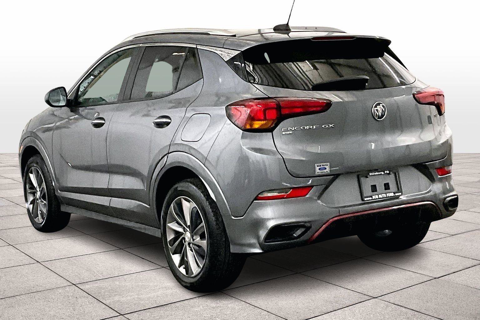 Used 2021 Buick Encore GX Select w/ Sport Touring Package image 10