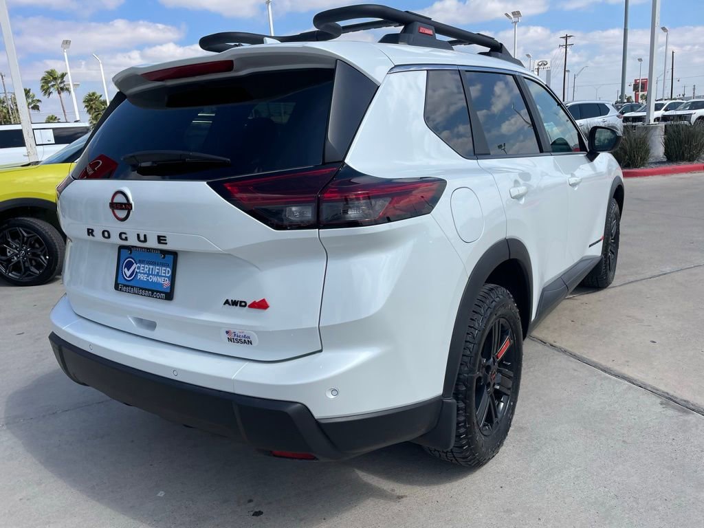 Certified 2025 Nissan Rogue SV image 3