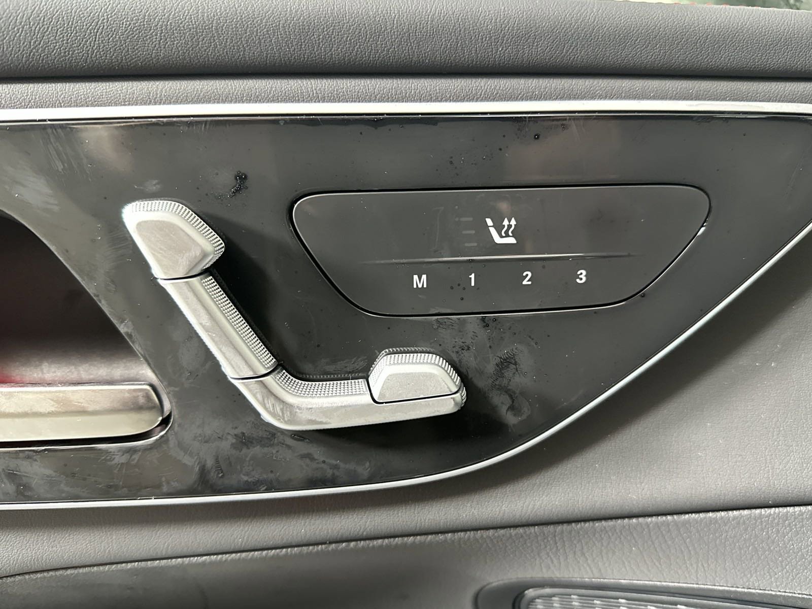 New 2025 Mercedes-Benz GLC 43 AMG 4MATIC image 11