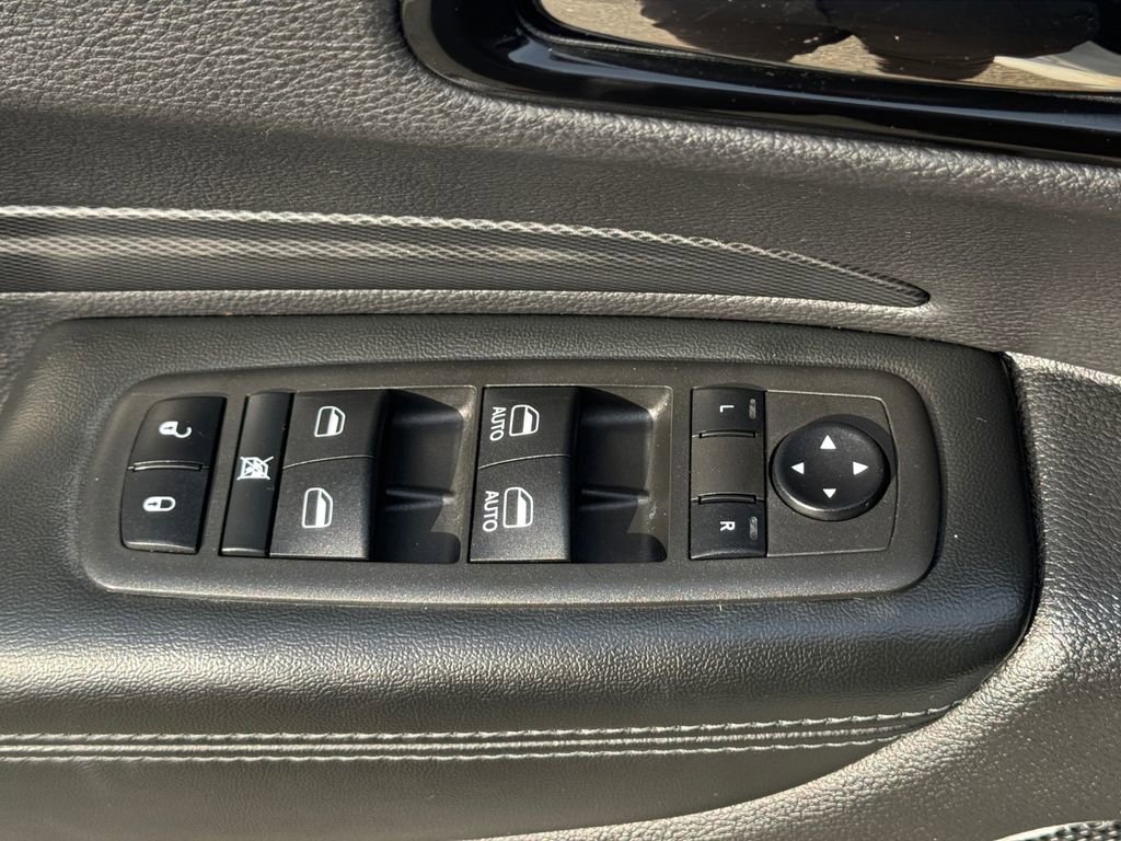 Used 2022 Dodge Durango GT image 14