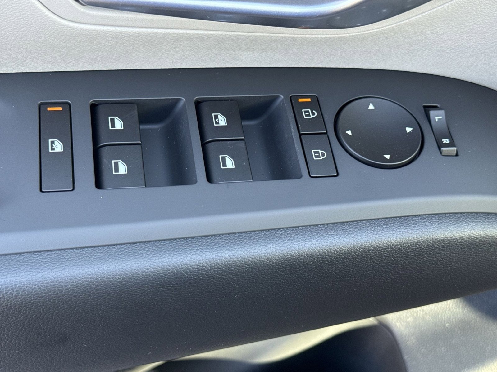 New 2026 Hyundai Tucson SE image 15