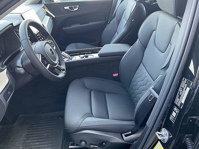 New 2026 Volvo XC60 B5 Plus w/ Climate Package AWD/4WD image 14