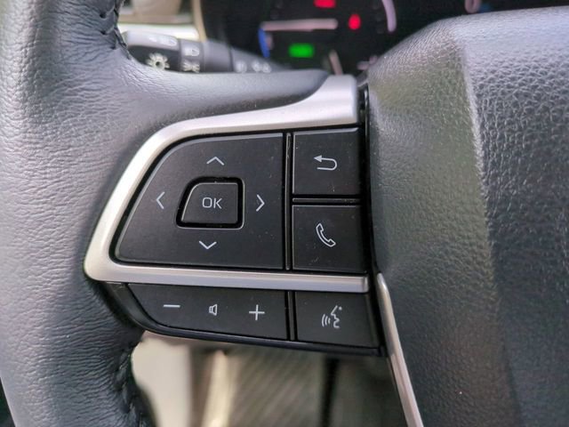 Used 2024 Toyota Sienna XLE w/ XLE Plus Package AWD/4WD image 25