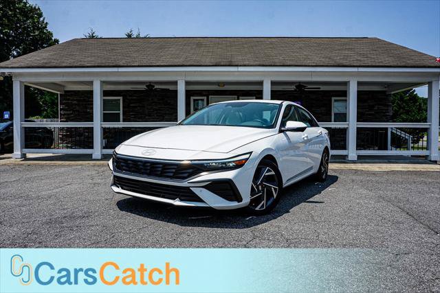 Used 2024 Hyundai Elantra Limited FWD image 1