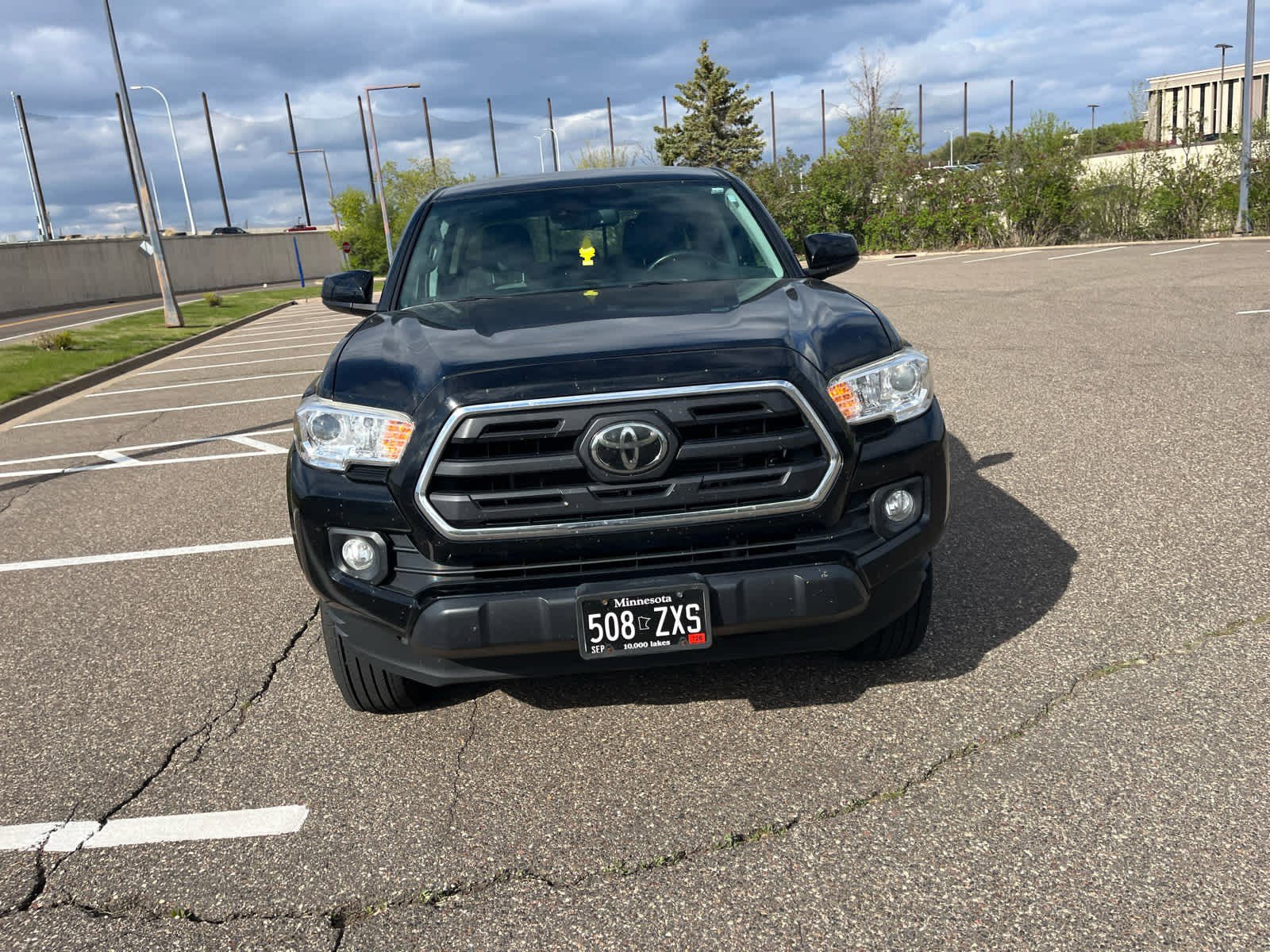 Used 2019 Toyota Tacoma SR5 AWD/4WD image 14