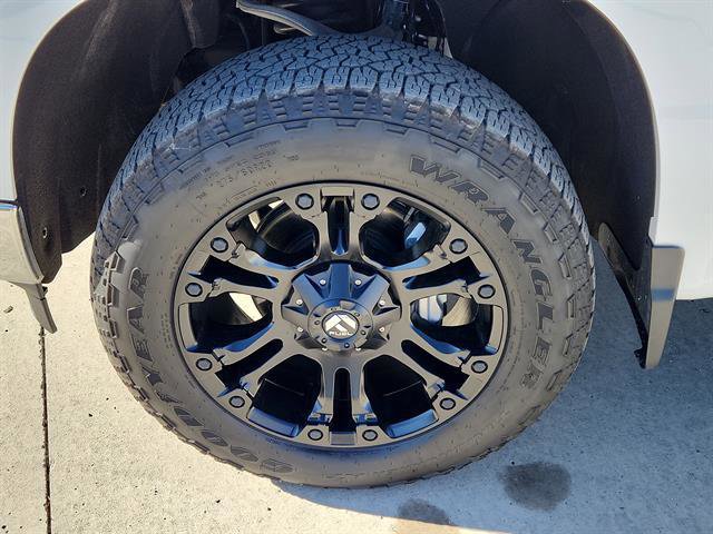 Used 2024 Chevrolet Silverado 1500 LTZ w/ LTZ Premium Package image 6