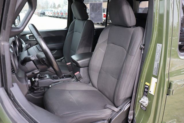 Used 2022 Jeep Gladiator Sport image 11