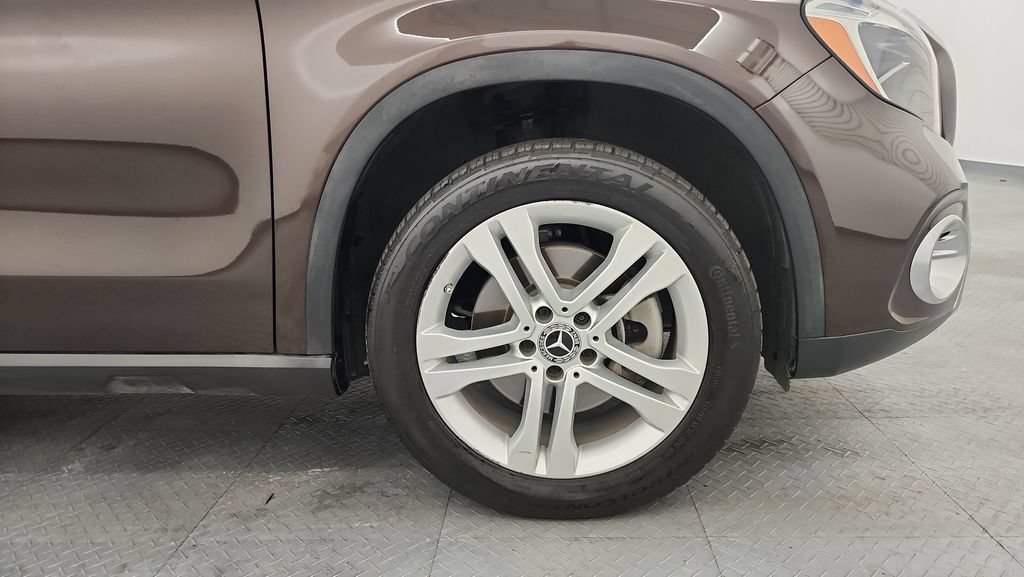 Used 2018 Mercedes-Benz GLA 250 4MATIC image 21