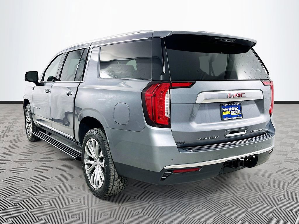 Used 2022 GMC Yukon XL Denali AWD/4WD image 5