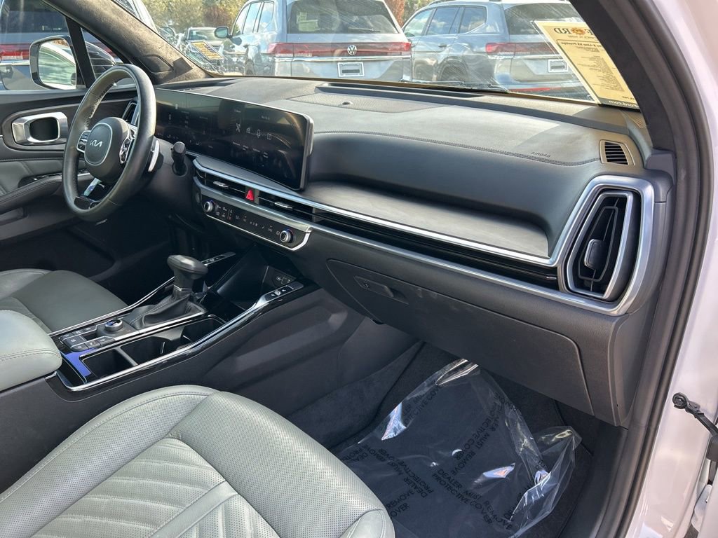 Used 2024 Kia Sorento SX Prestige w/ Sage Leather Package image 46