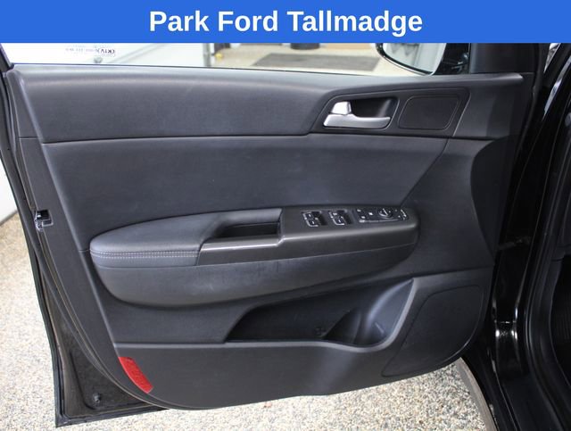 Used 2020 Kia Sportage S w/ S Sunroof Package FWD image 11