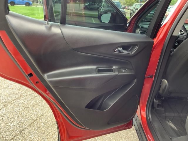 Used 2024 Chevrolet Equinox LT FWD image 12