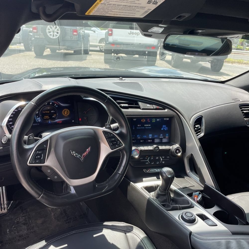 Used 2016 Chevrolet Corvette Stingray Coupe RWD image 14